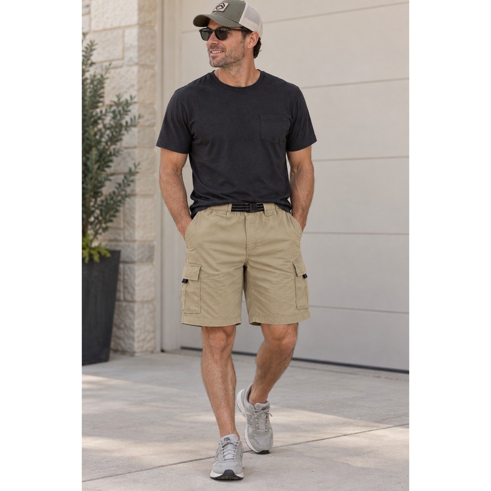 Magellan Outdoors Mens Khaki Nylon Cargo Shorts Adventure Gear MagRepel Medium